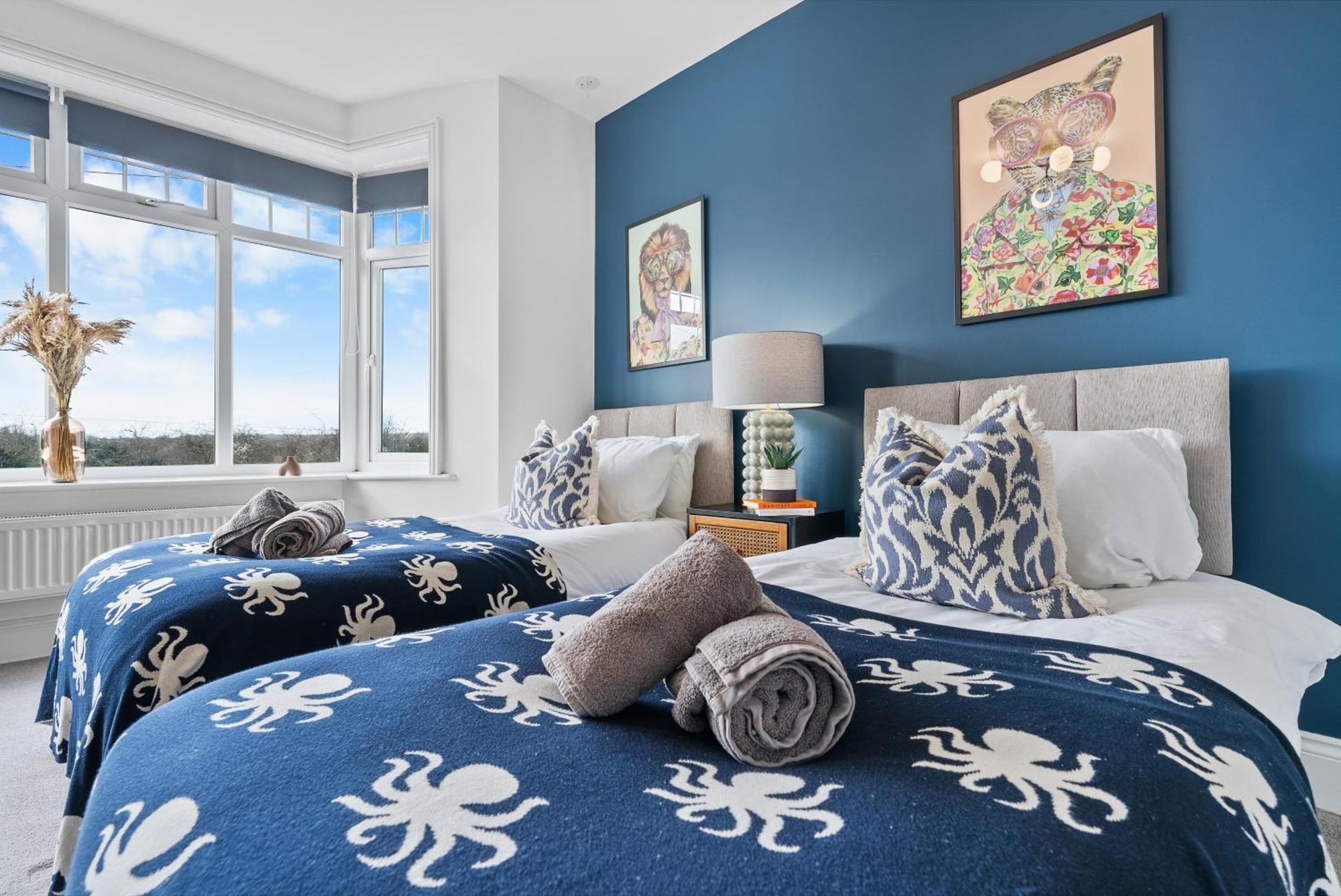 Long Term And Summer Special Offer! 5-Bedroom Spacious, Stunning Design, Sociable Areas & Cosy House Near South Downs Park, Sleeps 11 With Games Room, Private Parking And Garden- By Blue Puffin Stays Waterlooville Exterior foto