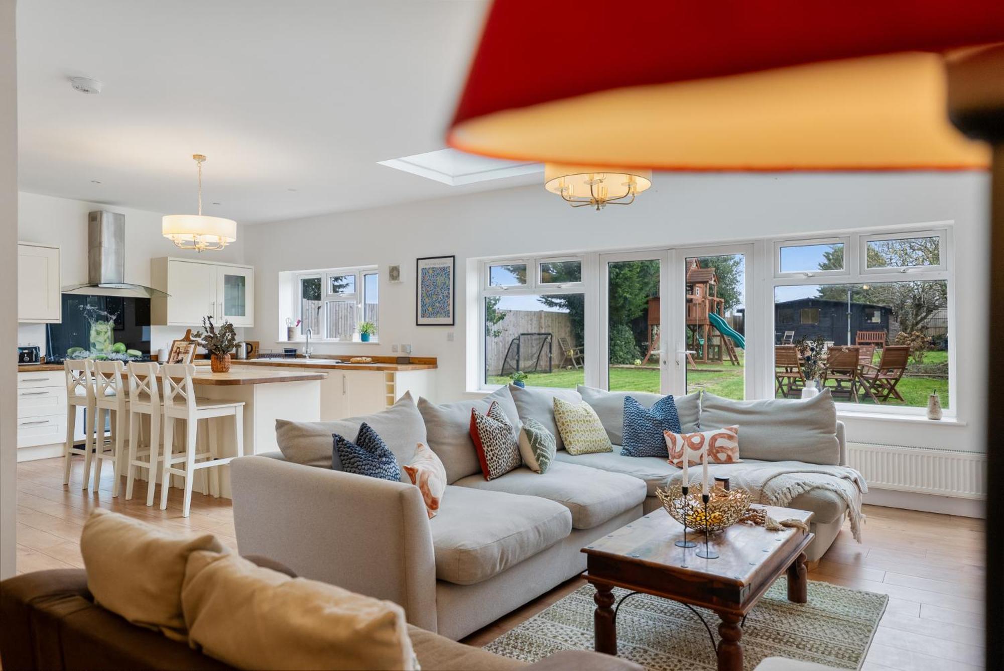 Long Term And Summer Special Offer! 5-Bedroom Spacious, Stunning Design, Sociable Areas & Cosy House Near South Downs Park, Sleeps 11 With Games Room, Private Parking And Garden- By Blue Puffin Stays Waterlooville Exterior foto